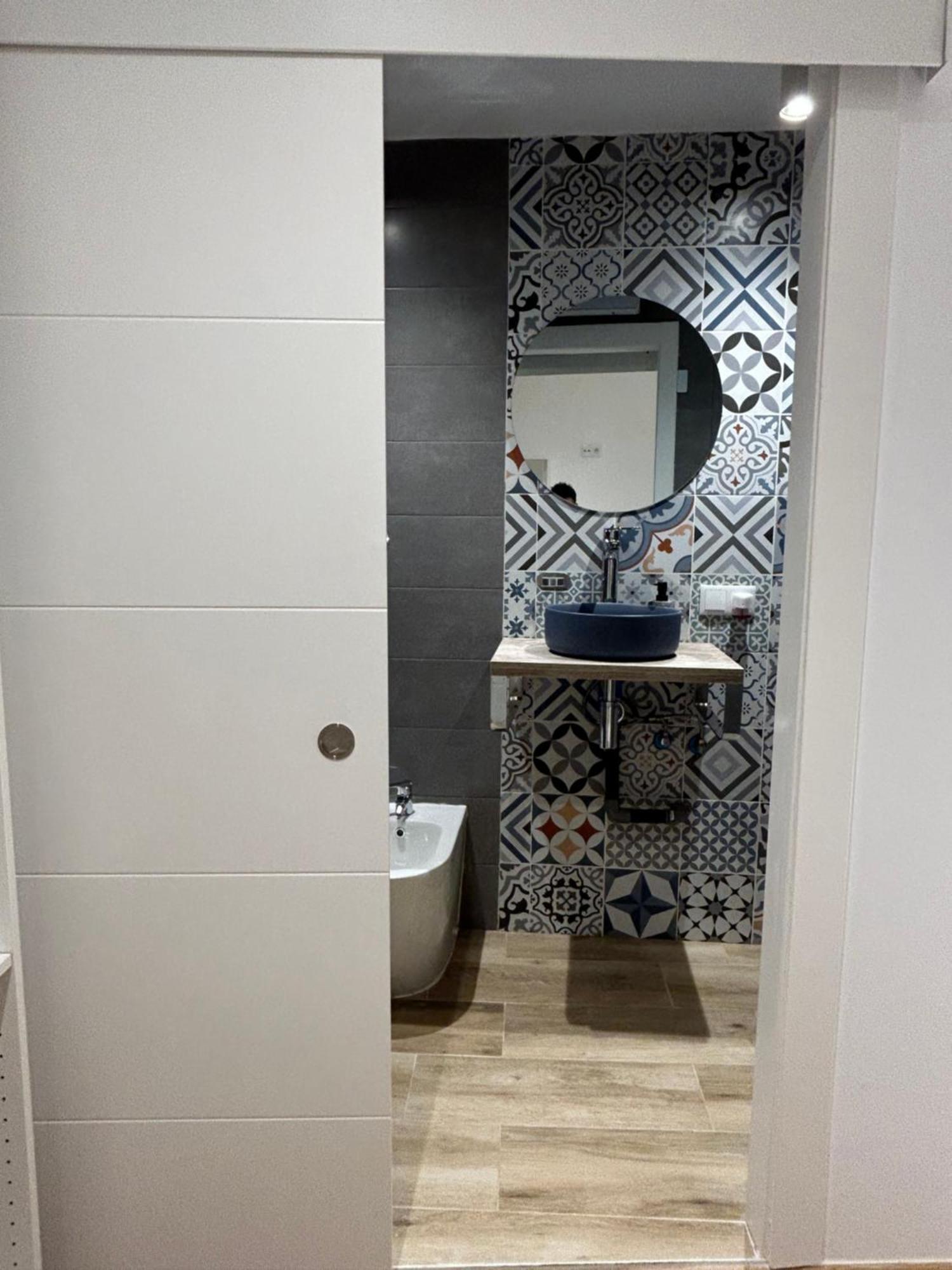 Ch Apartments Аликанте Экстерьер фото
